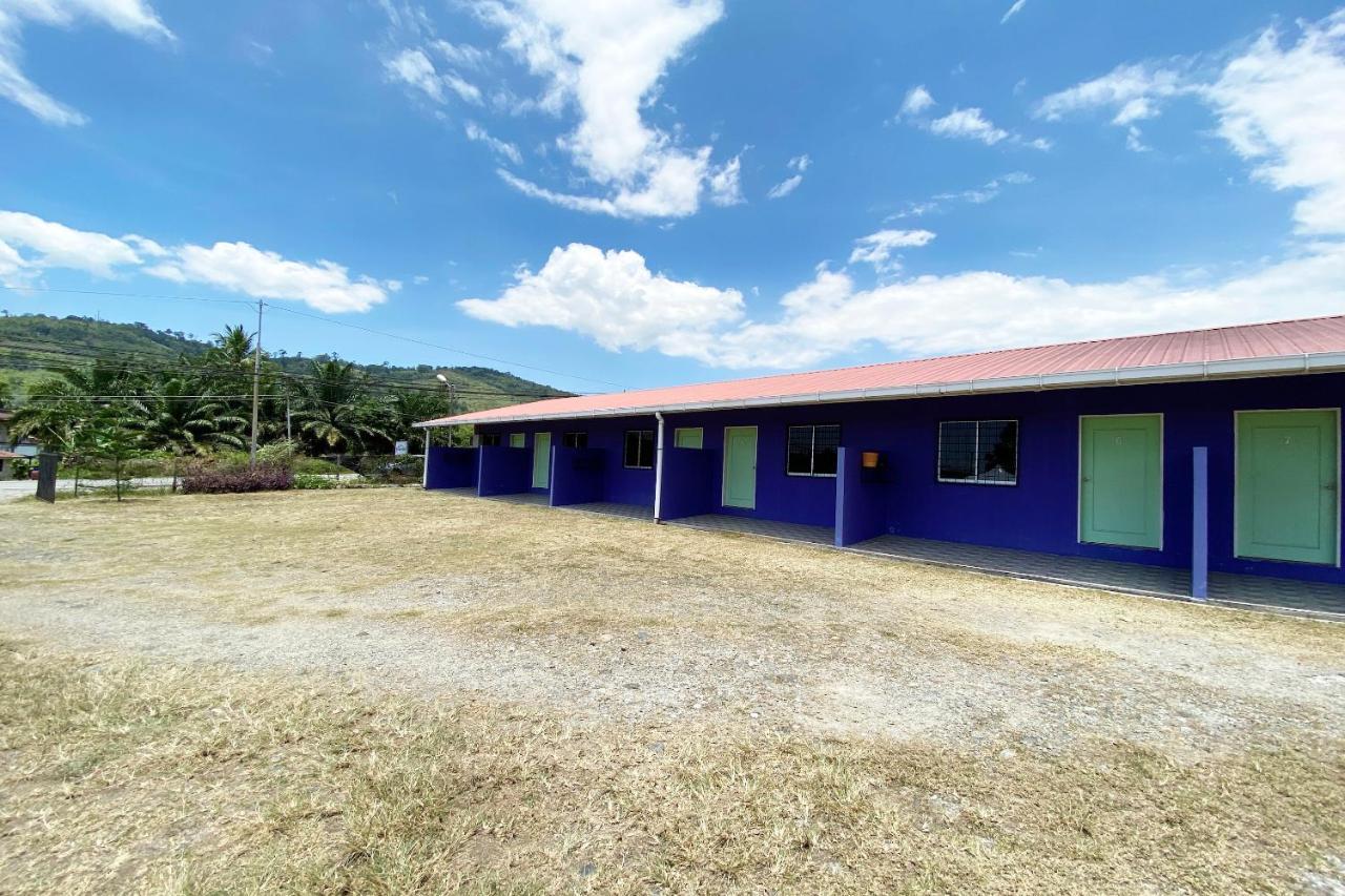 Oyo 90268 Lohan Point Lodge Ranau Luaran gambar