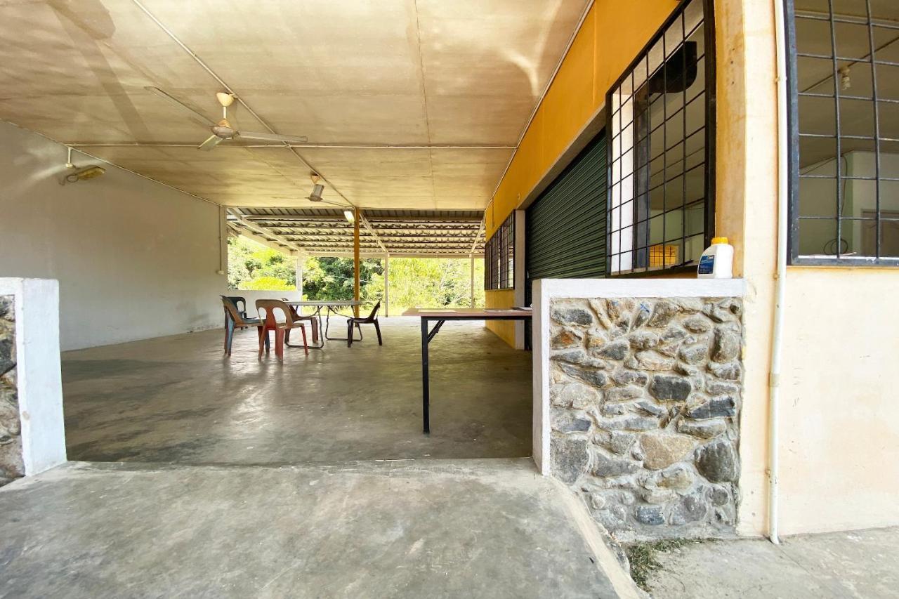 Oyo 90268 Lohan Point Lodge Ranau Luaran gambar